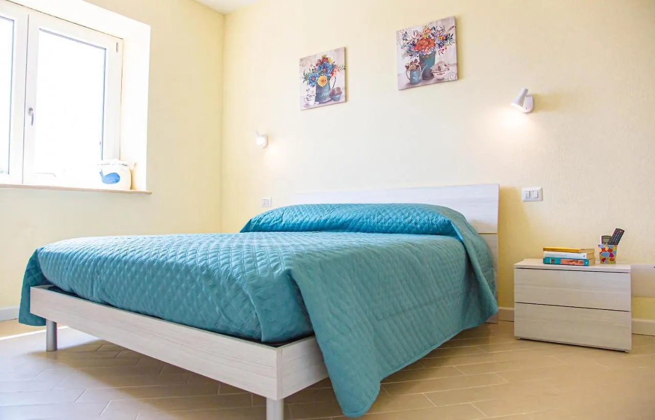 Casa Dafne, In Centro, A Due Passi Dal Mare, A/C Appartement Cala Gonone 0*,  Italië