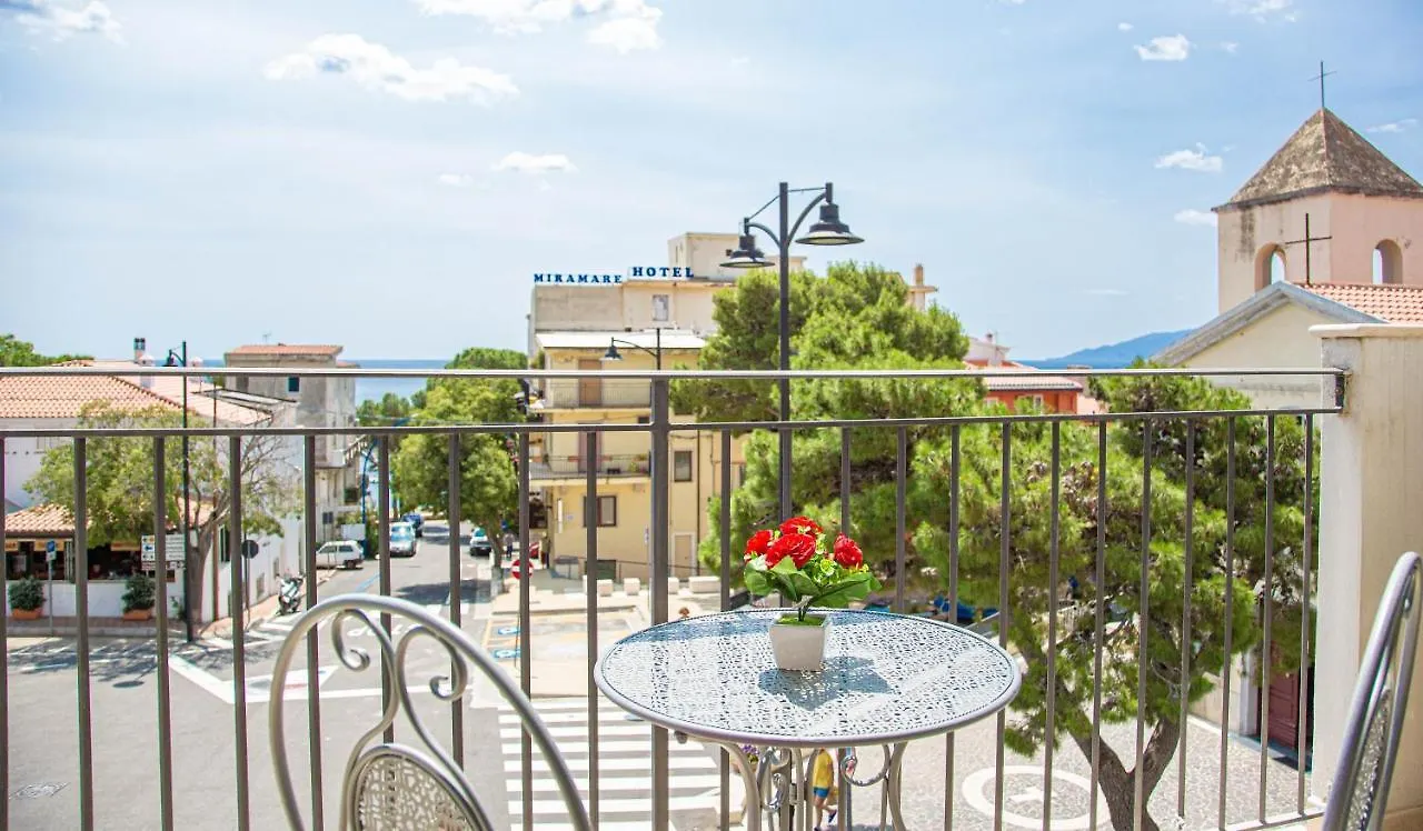 Casa Dafne, In Centro, A Due Passi Dal Mare, A/C Appartement Cala Gonone