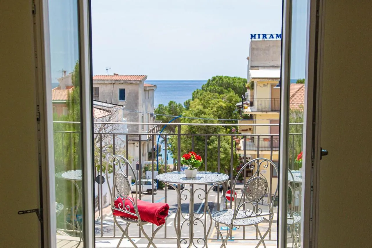 Apartament Casa Dafne, In Centro, A Due Passi Dal Mare, A/C Cala Gonone